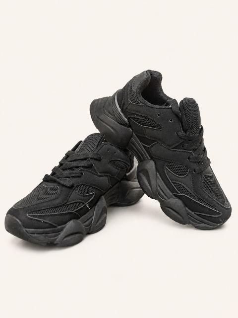 Kids Shoes thumbnail 3